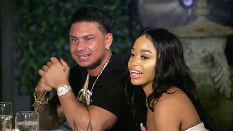 Pauly D, Nikki Hall Relationship Timeline: Dating Photos